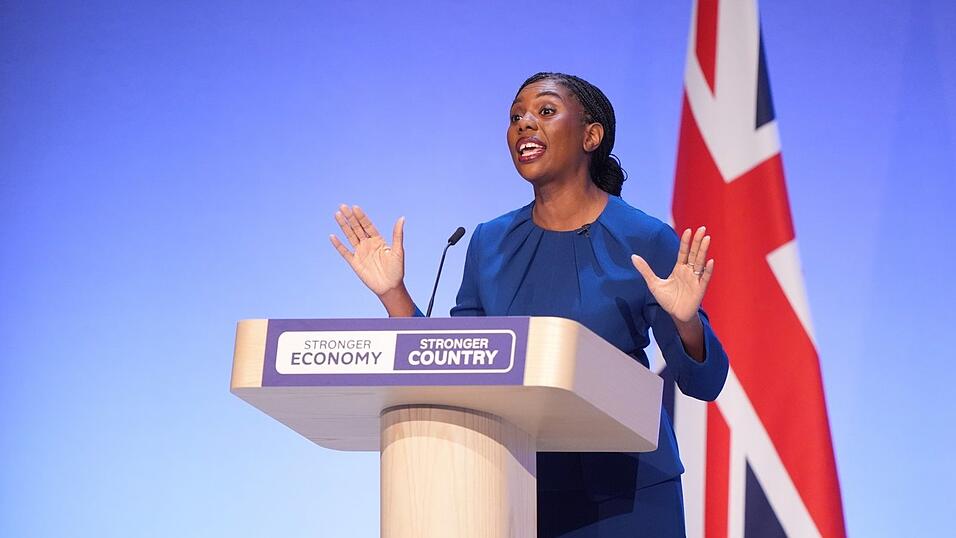 Kemi Badenoch, Vorsitzende der Konservativen Partei, spricht während des Parteitags der Tories in Birmingham. Kemi Badenoch, Vorsitzende der Konservativen Partei, spricht während des Parteitags der Tories in Birmingham.