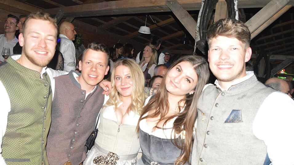 Auch am Samstag besuchten viele Landshuter die Dult.