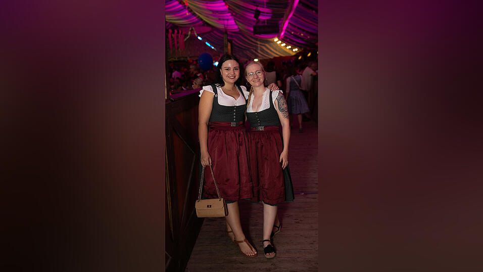 Die Partybilder vom Donnerstag, 14. August, aus dem Festzelt Wenisch. Die Partybilder vom Donnerstag, 14. August, aus dem Festzelt Wenisch.