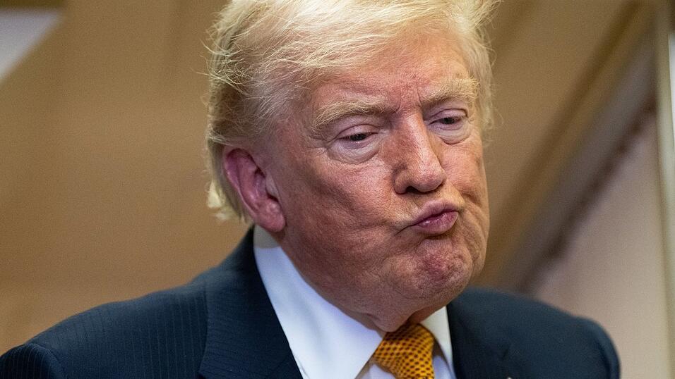 Trump hat die Weiterführung von Gesprächen mit dem Iran angekündigt. Trump hat die Weiterführung von Gesprächen mit dem Iran angekündigt.