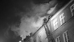 Bei dem Brandanschlag auf ein jüdisches Altenheim im Jahr 1970 geht die Generalstaatsanwaltschaft nun von einem rechtsextremen Einzeltäter aus. (Archivbild) Bei dem Brandanschlag auf ein jüdisches Altenheim im Jahr 1970 geht die Generalstaatsanwaltschaft nun von einem rechtsextremen Einzeltäter aus. (Archivbild)