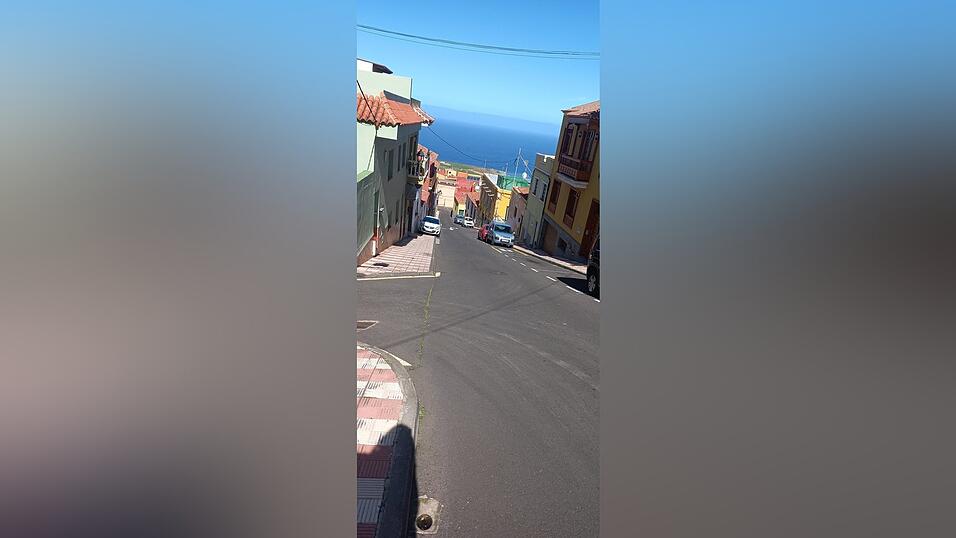 Wanderungen durch die Natur, steile Straßen durch kleine Städte und wunderschöne Strände: Katis Eindrücke aus Teneriffa.