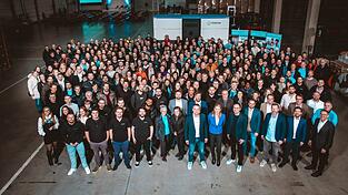 Vom Familienunternehmen zur Großfamilie geworden: Fenecon wurde unlängst zu einem der besten Arbeitgeber Niederbayerns gewählt. Vom Familienunternehmen zur Großfamilie geworden: Fenecon wurde unlängst zu einem der besten Arbeitgeber Niederbayerns gewählt.