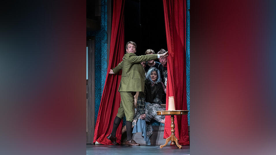 'Mord auf Schloss Haversham' - ein slapstickiger Stew mit beliebten Zutaten aus den F&uuml;nf-Sterne-Klamauk-K&uuml;chen von Monty Python und Commedia dell'arte, Charlie Chaplin, Buster Keaton & Co.