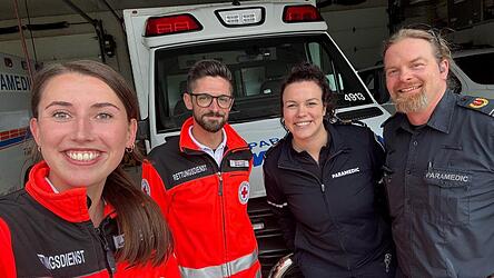 Kristina Voith und Stefan Dums bekamen eine Woche lang viele spannende Einblicke ins kanadische Rettungsdienstsystem. Die Kollegen, so erlebten es die beiden BRK-Mitarbeiter, seien in allen Situationen unglaublich freundlich gewesenund hätten ihren Gästen aus Deutschland gerne etwas gezeigt.