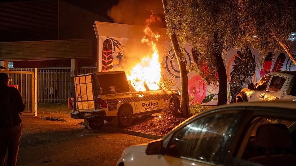 Nach dem Fund der Leiche des M&auml;dchens war es in Alice Springs zu Ausschreitungen gekommen.