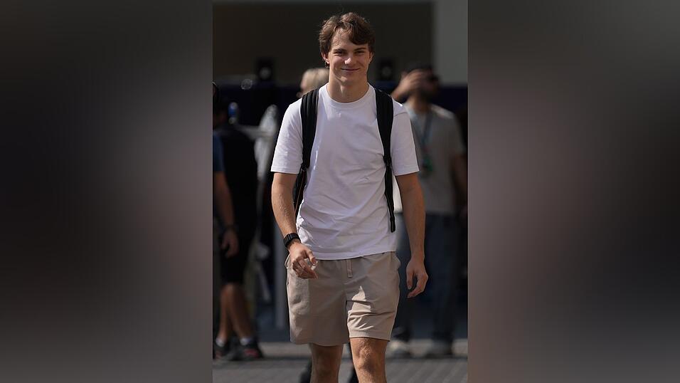 Nur noch Dritter mit den rechnerisch geringsten WM-Chancen: Oscar Piastri. Nur noch Dritter mit den rechnerisch geringsten WM-Chancen: Oscar Piastri.