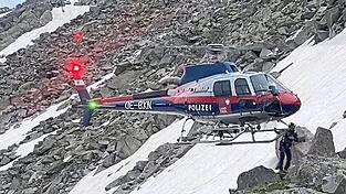 Ein Hubschrauber brachte die Gruppe in Sicherheit.