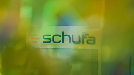 Die Schufa muss Daten &uuml;ber Zahlungsst&ouml;rungen von Verbrauchern nicht sofort l&ouml;schen, wenn die betroffene Forderung bezahlt wurde. Das hat der Bundesgerichtshof in Karlsruhe entschieden.