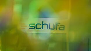 Die Schufa muss Daten &uuml;ber Zahlungsst&ouml;rungen von Verbrauchern nicht sofort l&ouml;schen, wenn die betroffene Forderung bezahlt wurde. Das hat der Bundesgerichtshof in Karlsruhe entschieden.