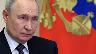 Nach Kremlangaben hat der russische Pr&auml;sident Wladimir Putin eine Oster-Waffenruhe angek&uuml;ndigt. (Archivbild)