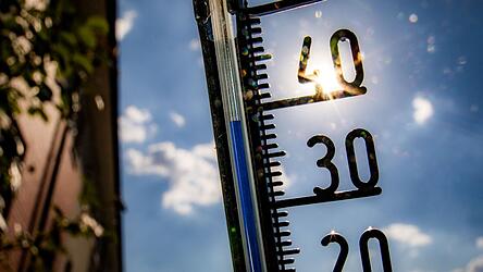 Derzeit klettern die Thermometer wieder in Richtung der 40-Grad-Marke. Die Belastung f&uuml;r die Bev&ouml;lkerung durch hohe Temperaturen ist hoch.