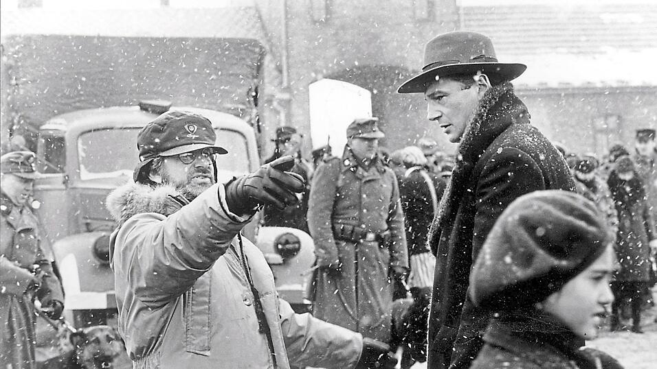 'Schindlers Liste' hat Menschen auf der ganzen Welt erreicht. Früher waren es Filme, heute ist es eben auch Instagram. Die Zukunft muss offen sein, sagt der Weidener Jörg Skriebeleit. 'Schindlers Liste' hat Menschen auf der ganzen Welt erreicht. Früher waren es Filme, heute ist es eben auch Instagram. Die Zukunft muss offen sein, sagt der Weidener Jörg Skriebeleit.