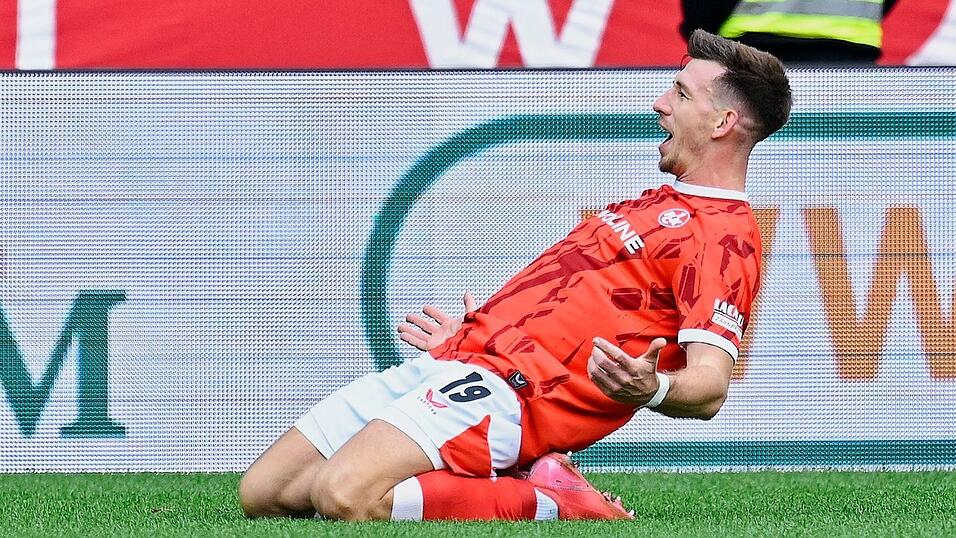 Daniel Hanslik jubelte über das 1:0 des FCK gegen Nürnberg Daniel Hanslik jubelte über das 1:0 des FCK gegen Nürnberg