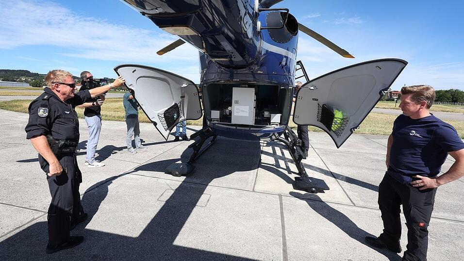 Die Hubschrauber der Bundespolizei werden im Ernstfall mit speziellen Strahlenmesssystemen ausgestattet.