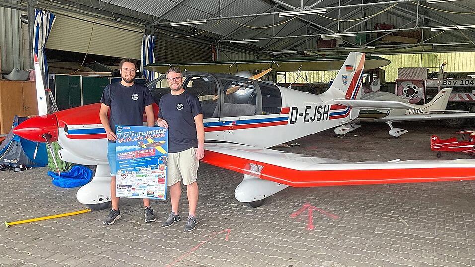 Die Vorsitzenden Martin Vielsmaier (rechts) und Lukas Dobmeier fiebern der Veranstaltung entgegen.