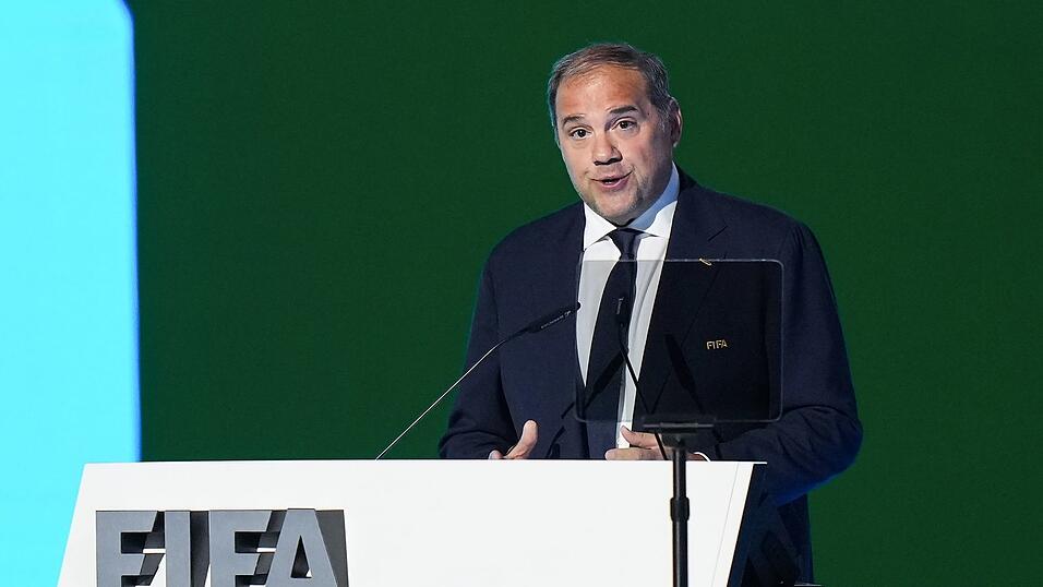 Die WM in den USA, Kanada und Mexiko war auch seine Bühne: Victor Montagliani. (Archivbild) Die WM in den USA, Kanada und Mexiko war auch seine Bühne: Victor Montagliani. (Archivbild)