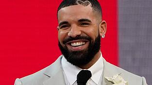 Drake überraschte seine Fans diesen Monat mit gleich drei neuen Alben. (Archivbild) Drake überraschte seine Fans diesen Monat mit gleich drei neuen Alben. (Archivbild)
