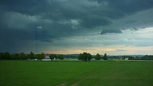 Es gab heuer schon viele Gewitter - und manche davon waren denkwürdig. Es gab heuer schon viele Gewitter - und manche davon waren denkwürdig.