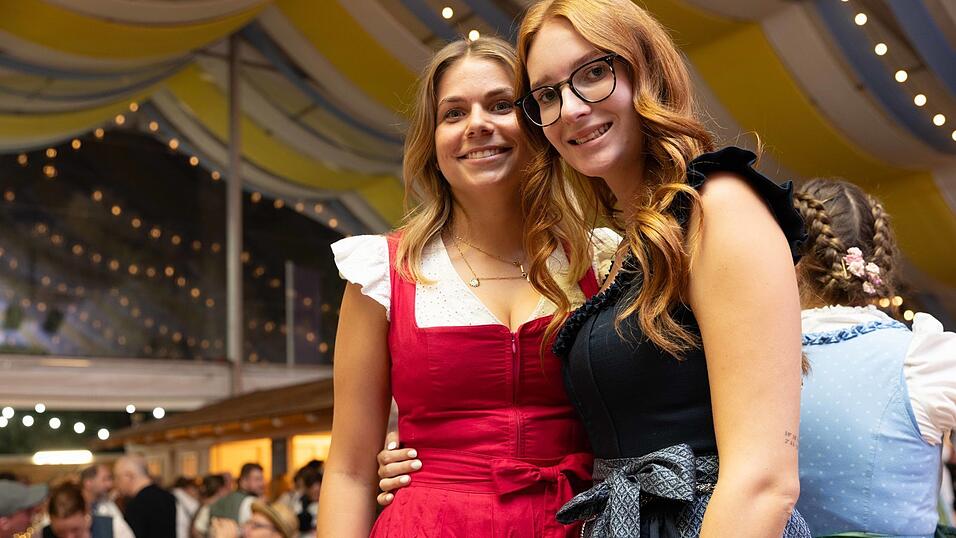 Die Partybilder vom Freitag, 7. August, aus dem Festzelt Reisinger. Die Partybilder vom Freitag, 7. August, aus dem Festzelt Reisinger.