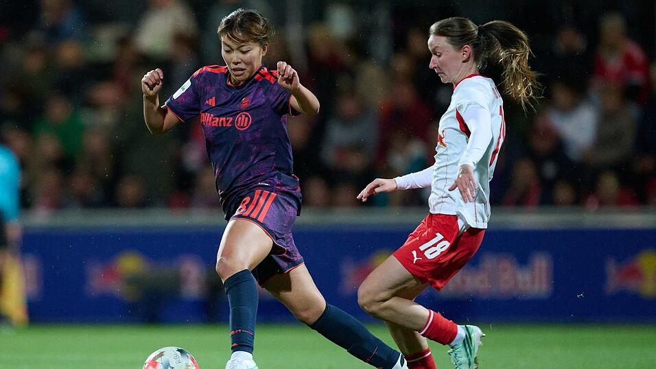 Momoko Tanikawa (l) trifft f&uuml;r die M&uuml;nchnerinnen.