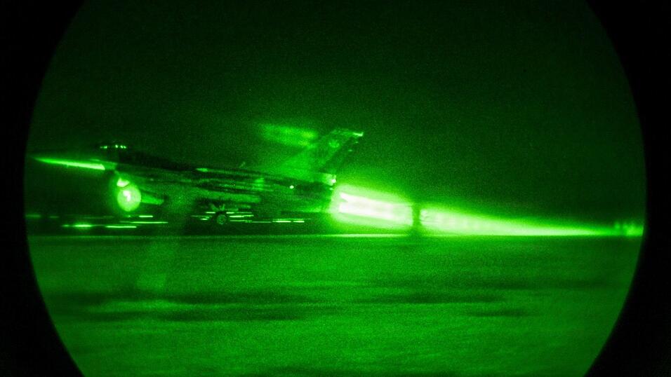 Das US-Militär hat in der neunten Nacht in Folge Ziele im Iran angegriffen. (Archivbild) Das US-Militär hat in der neunten Nacht in Folge Ziele im Iran angegriffen. (Archivbild)
