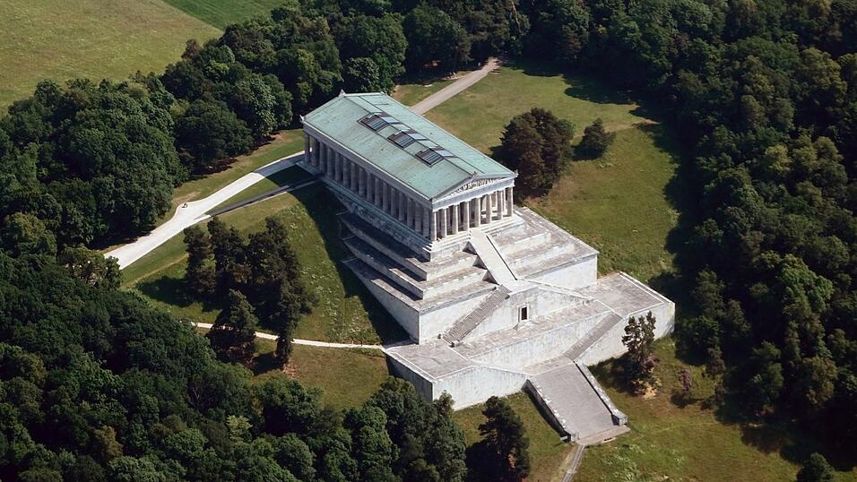 Luftaufnahme der Walhalla. Luftaufnahme der Walhalla.