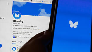Der Kurznachrichtendienst Bluesky hat binnen Tagen Millionen neuer Nutzer gewonnen. 
