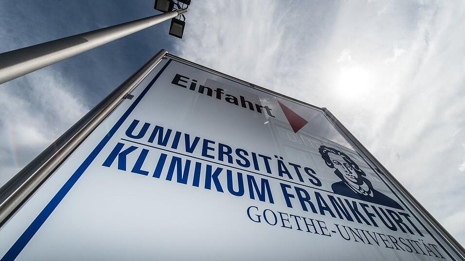 Der mit dem Ebola-Virus infizierte US-Bürger wird in Frankfurt behandelt. (Archivbild) Der mit dem Ebola-Virus infizierte US-Bürger wird in Frankfurt behandelt. (Archivbild)