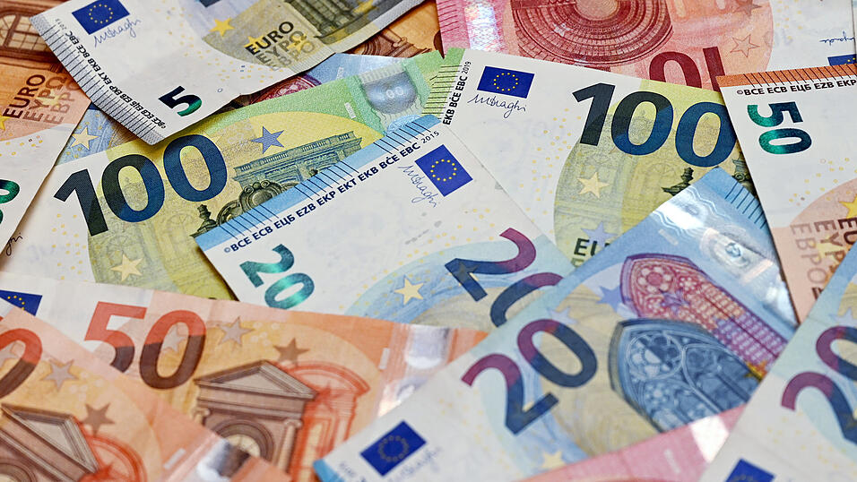 Welche glücklichen Gewinner dürfen sich bald über einen Geldsegen freuen? (Symbolbild) Welche glücklichen Gewinner dürfen sich bald über einen Geldsegen freuen? (Symbolbild)