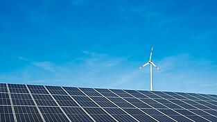 Bayerische Kommunen erhalten künftig einen kleinen Beitrag aus den Erlösen von bestimmten Anlagen erneuerbarer Energien.