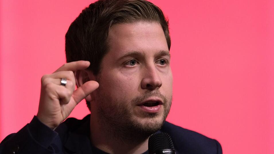 Kevin K&uuml;hnert ist f&uuml;r kleinere Altersbez&uuml;ge f&uuml;r Abgeordnete. (Archivbild)