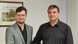 Karl Steinkirchner und sein neuer Stellvertreter Roland Pielmeier (rechts), der betonte: &bdquo;Wichtig ist mir eine gute Zusammenarbeit mit Karl.&ldquo;
