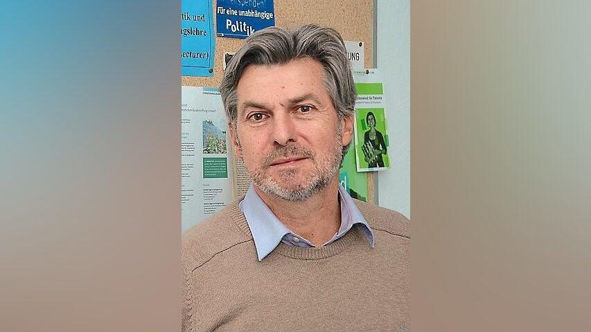 Prof. Dr. Franz Kohout ist Politikwissenschaftler und unser Experte bei der Politik-Serie. Prof. Dr. Franz Kohout ist Politikwissenschaftler und unser Experte bei der Politik-Serie.