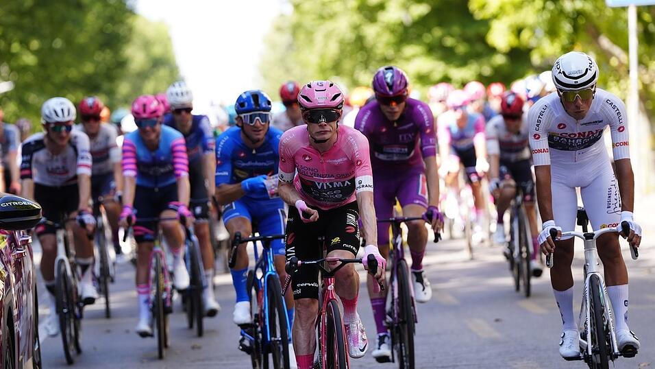 Jonas Vingegaard bei der letzten Etappe des Giro. Jonas Vingegaard bei der letzten Etappe des Giro.