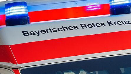 Am Krankenhaus Kösching schließt die Notaufnahme zum 1. August. Das Mainburger Krankenhaus bleibt eine unverzichtbare Anlaufstelle für die Rettungswägen, wie alle Verantwortlichen übereinstimmend versichern. Am Krankenhaus Kösching schließt die Notaufnahme zum 1. August. Das Mainburger Krankenhaus bleibt eine unverzichtbare Anlaufstelle für die Rettungswägen, wie alle Verantwortlichen übereinstimmend versichern.