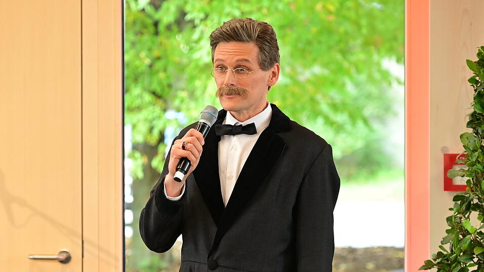 Matthias Hofer schlüpfte in die Rolle von Clemens Attenkofer. Matthias Hofer schlüpfte in die Rolle von Clemens Attenkofer.