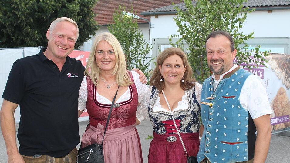 Zur Musik von Headless wurde ausgelassen gefeiert.