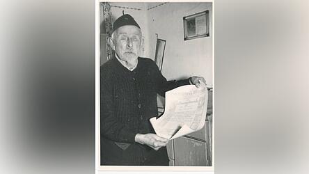 Auch der Vorsitzende der Heimatlergemeinde, Franz Schraufstetter, lie&szlig; sich zu Naziparolen hinrei&szlig;en.