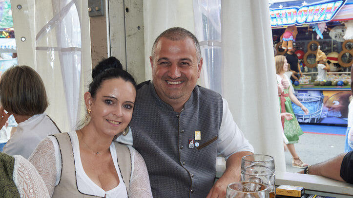 Die Partybilder vom Montag, 17. August, aus dem Festzelt Lechner. Die Partybilder vom Montag, 17. August, aus dem Festzelt Lechner.