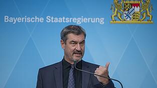 CSU-Chef Markus Söder hat gefordert, Geflüchteten aus der Ukraine das Bürgergeld komplett zu streichen - auch jenen, die bereits seit Längerem in Deutschland leben.