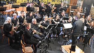 Das „Gebläse“ ist das Geisenhausener Bläserensemble, entstanden aus der früheren Bläserklasse für Erwachsene.