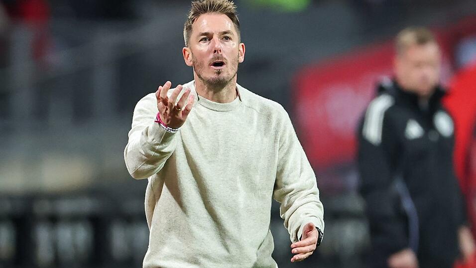 VfL-Trainer Strobl hat Redebedarf nach dieser Partie. VfL-Trainer Strobl hat Redebedarf nach dieser Partie.