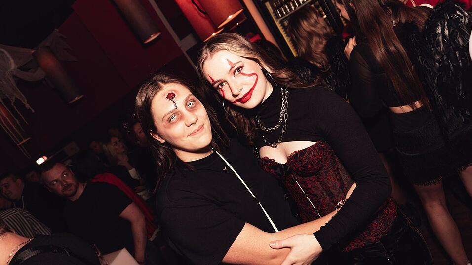 So war die Party im Mia Nightclub in Cham. So war die Party im Mia Nightclub in Cham.