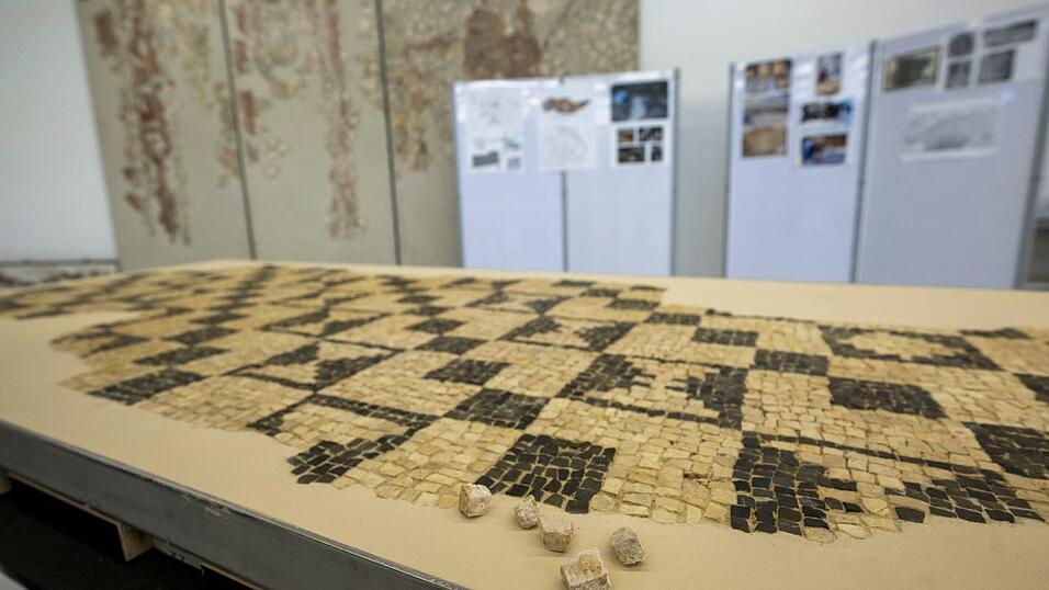 Nun soll das Mosaik bei einer archäologischen Landesausstellung gezeigt werden. Nun soll das Mosaik bei einer archäologischen Landesausstellung gezeigt werden.