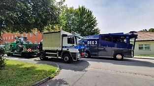 Abmarsch in den Einsatz in die Hochwassergebiete am Donnerstag für Beamte der Deggendorfer Bundespolizei.