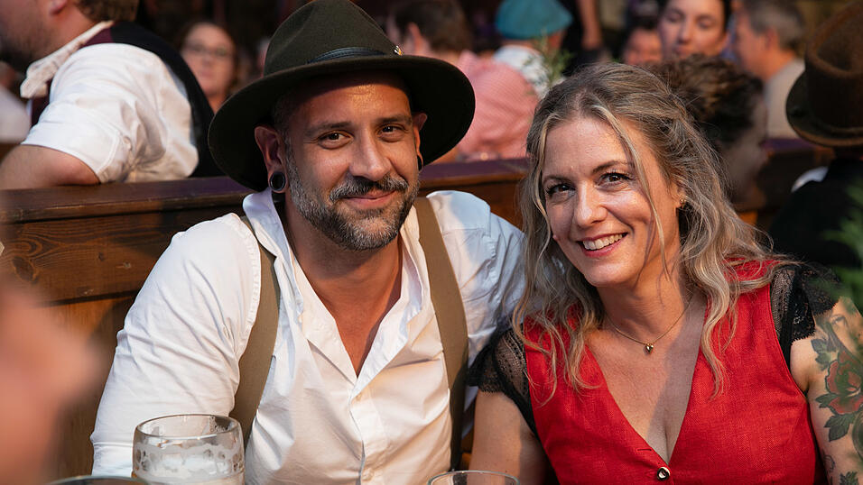 Die Partybilder vom Samstag, 16. August, aus dem Festzelt Wenisch. Die Partybilder vom Samstag, 16. August, aus dem Festzelt Wenisch.