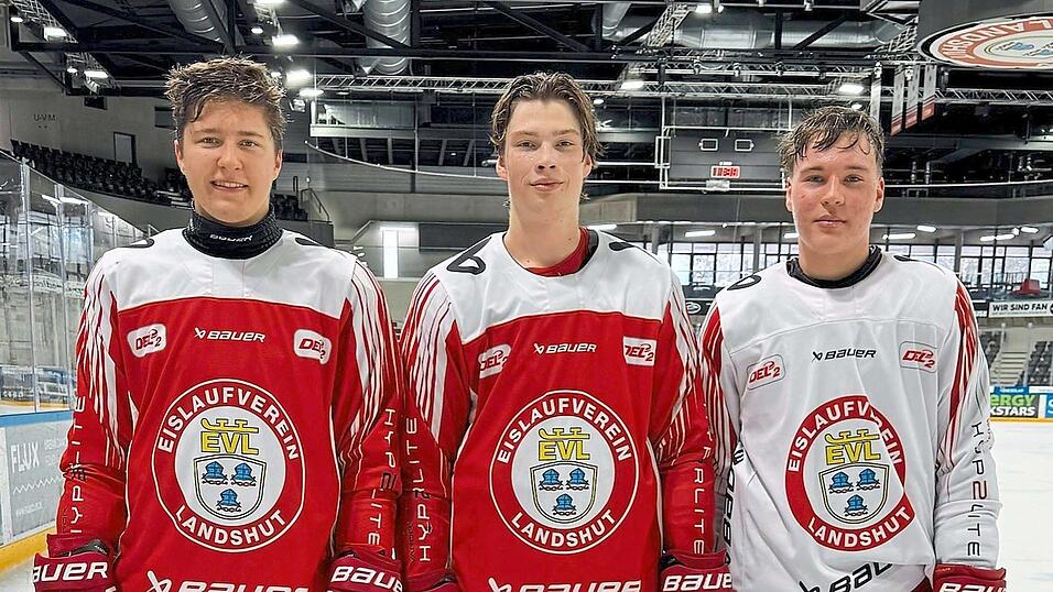 Bereit für die Weltmeisterschaft: Die EVL-Jungstars (von links) Tobi Schwarz, Linus Brandl und Simon Seidl freuen sich auf das 'größte und coolste Event des Jahres'. Bereit für die Weltmeisterschaft: Die EVL-Jungstars (von links) Tobi Schwarz, Linus Brandl und Simon Seidl freuen sich auf das 'größte und coolste Event des Jahres'.