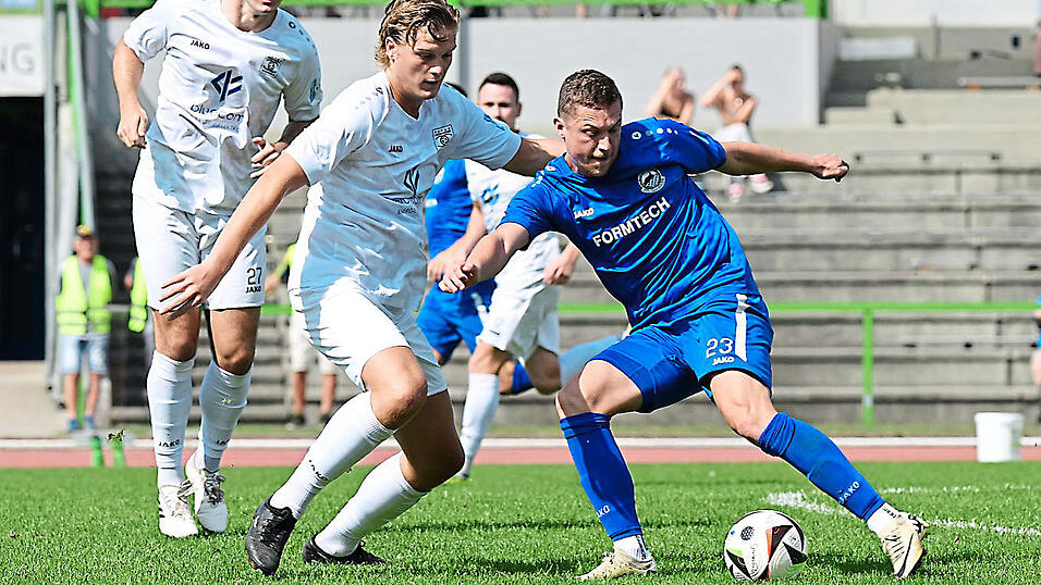 Die R&uuml;ckkehr von Tobias Gayring (r.) wird beim TSV Bogen sehnlichst erwartet, die Offensivkraft fehlte in den letzten Wochen.