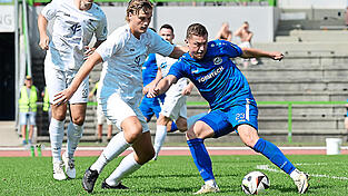 Die Rückkehr von Tobias Gayring (r.) wird beim TSV Bogen sehnlichst erwartet, die Offensivkraft fehlte in den letzten Wochen. Die Rückkehr von Tobias Gayring (r.) wird beim TSV Bogen sehnlichst erwartet, die Offensivkraft fehlte in den letzten Wochen.